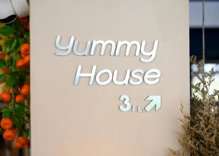 Yummy House