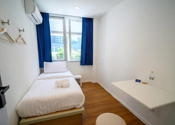 Yummy House Hotel 3*